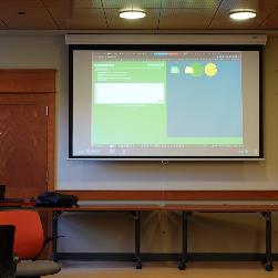 Image of Jermaine Giving Presentation on UI/UX 8