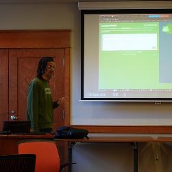 Image of Jermaine Giving Presentation on UI/UX 7